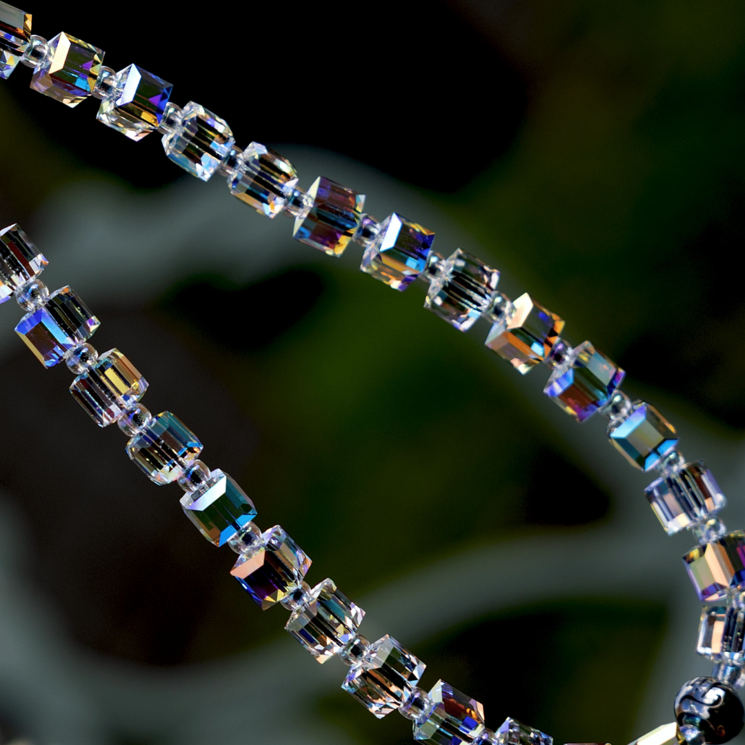 CHARMWELL — Iridescent Crystal — Phone Strap